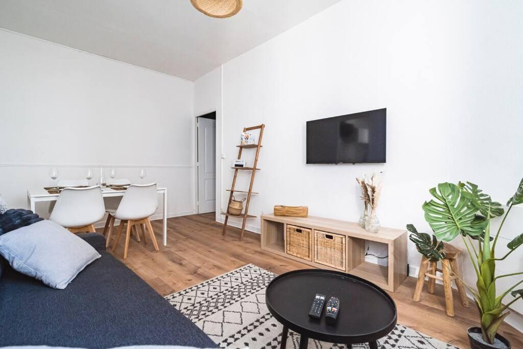 Le Cosy - 2 Chambres - Hyper Centre Remeš Exteriér fotografie